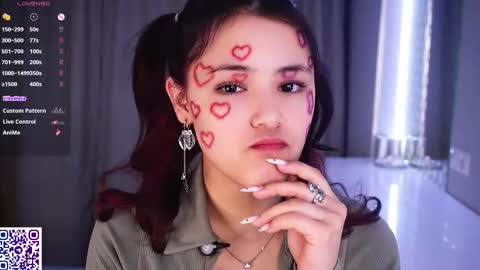 Aurora online show from February 20, 7:27 pm