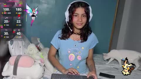 Helia Transfem and Amy online show from October 3, 4:21 am