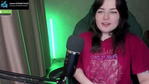 Red online show from March 1, 8:46 pm