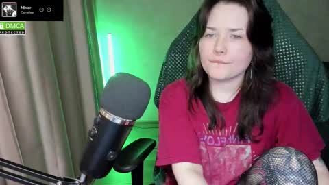 Red online show from February 27, 8:23 pm