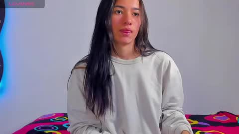 hell_s01 online show from June 7, 3:33 am