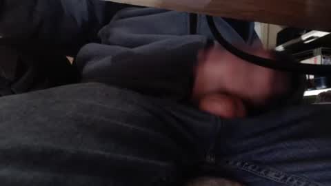 Hellainches8 online show from January 20, 5:37 am