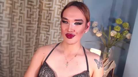 hellatarahathor online show from March 9, 6:34 pm