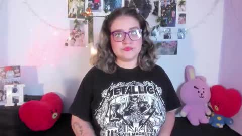 hellen online show from December 14, 5:13 am