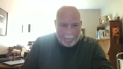 Snapshot of helloforfun111 chatting on October 23, 2:40 pm helloforfun111 online show from October 23, 2:40 pm