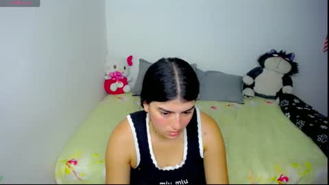 helloo_kityy25 online show from July 14, 5:18 pm