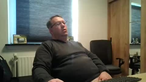 henrikrp1971 online show from February 14, 2:42 pm