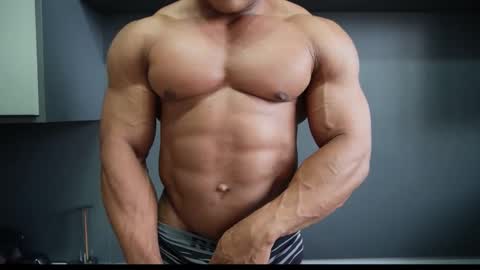 Henri online show from March 8, 8:02 pm