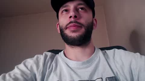 HenryAxe online show from July 31, 4:30 pm