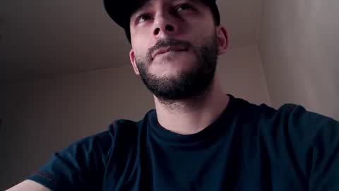 HenryAxe online show from July 23, 4:59 pm