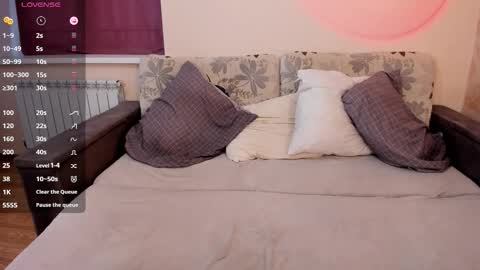 Eva online show from October 6, 12:34 pm