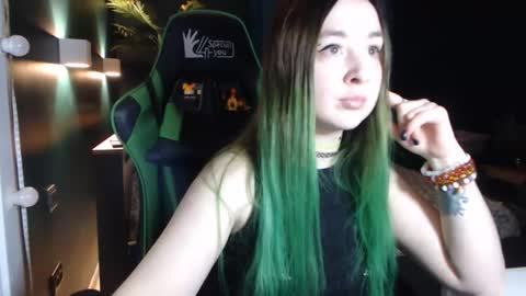 Hentaishiing online show from May 17, 5:44 pm