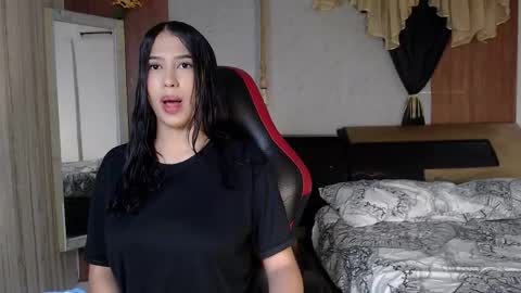 HERA online show from April 29, 10:03 pm