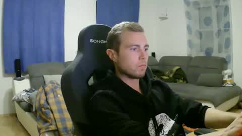 John Pearl online show from March 13, 8:01 pm