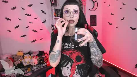  Marie  online show from November 22, 5:28 am