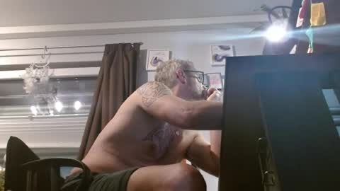 hering76 online show from July 12, 5:21 am