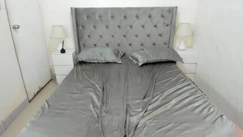 Herminia online show from November 7, 8:28 am