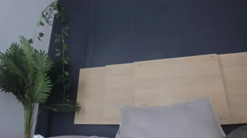 hermione_brown online show from April 28, 2:27 am