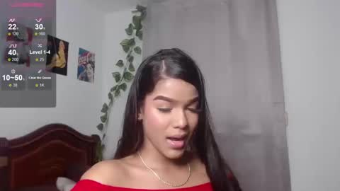 Snapshot of hermione_sweet18 chatting on December 28, 8:36 pm Alana online show from December 28, 8:36 pm