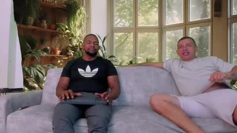 heteros men online show from March 12, 7:47 pm