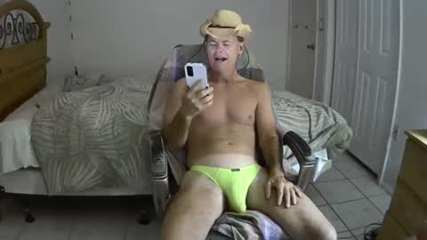 hewes1 online show from February 20, 11:31 am