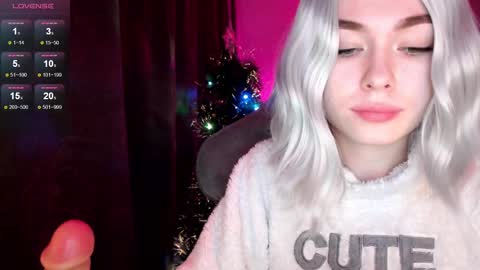  Nora  online show from December 30, 3:12 pm