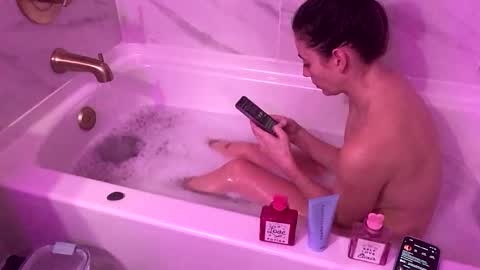 FlexieFae online show from January 12, 11:58 pm