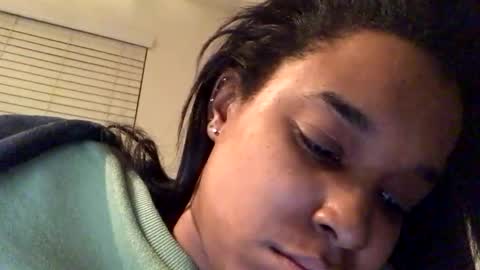 heyyou301990 online show from February 6, 7:12 am