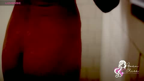 Gwen Elise online show from November 17, 5:04 pm