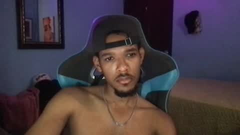 hhotcrazy online show from October 19, 6:40 am