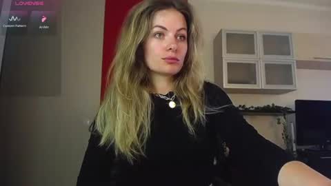 Lina online show from July 21, 8:27 am
