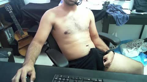 hi_im_chuck online show from November 4, 6:59 am