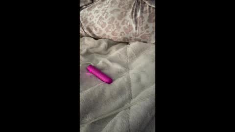 Bondage blondiie online show from April 26, 4:32 am