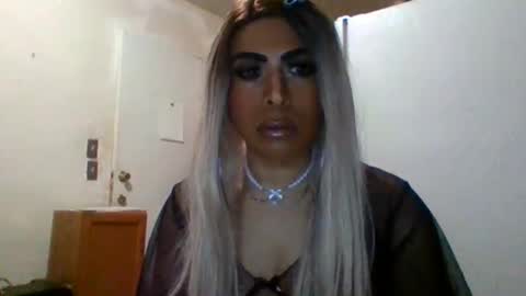 hihheelstranny online show from November 1, 9:08 am