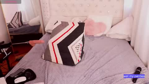 Call me hikiko or kiko online show from February 22, 2:20 pm