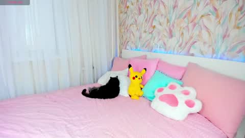 Hikori online show from July 10, 2:05 am