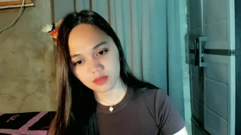 hilarymolly online show from June 19, 6:58 pm