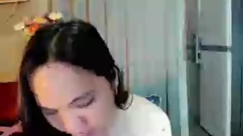 hilarymolly online show from July 11, 2:05 am