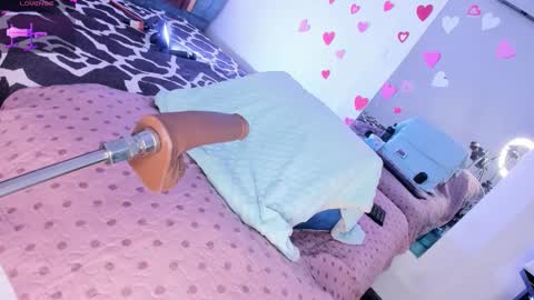  Hilary  online show from March 3, 8:38 pm