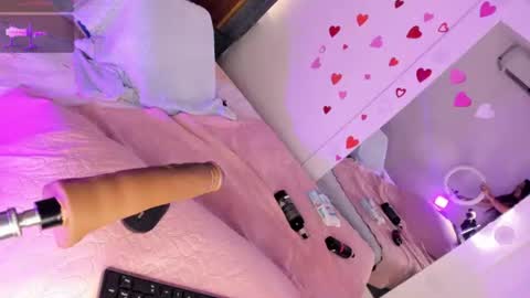  Hilary  online show from June 27, 8:04 pm