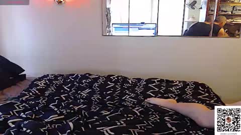 Hilty92 online show from December 23, 7:52 pm