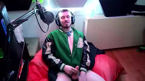 himbrojock online show from November 11, 8:55 pm