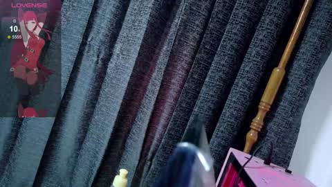 Inori Independent model online show from April 27, 5:21 pm