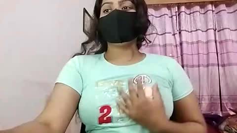 himuhimu22 online show from May 2, 3:51 pm