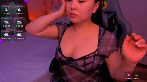 Sexy Hina online show from April 29, 9:03 am