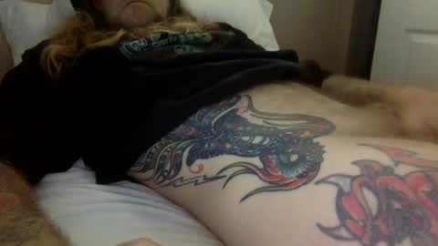 Snapshot of hippybiker chatting on March 4, 3:15 pm hippybiker online show from March 4, 3:15 pm