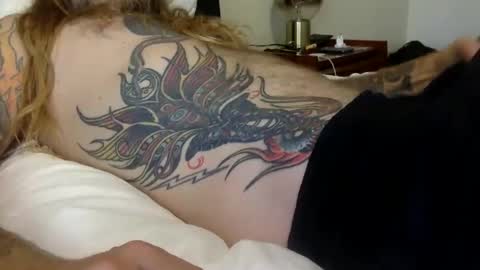 Snapshot of hippybiker chatting on October 27, 2:39 pm hippybiker online show from October 27, 2:39 pm