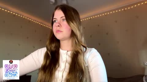 I am Amy ntmu Lets hit 10 Thumbs Up together online show from March 13, 2:53 pm