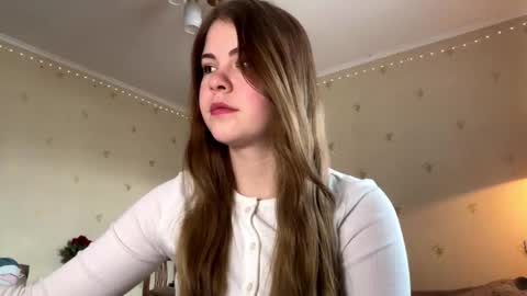 I am Amy ntmu Lets hit 10 Thumbs Up together online show from March 9, 11:15 am