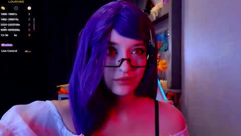 Ella online show from November 8, 6:22 pm